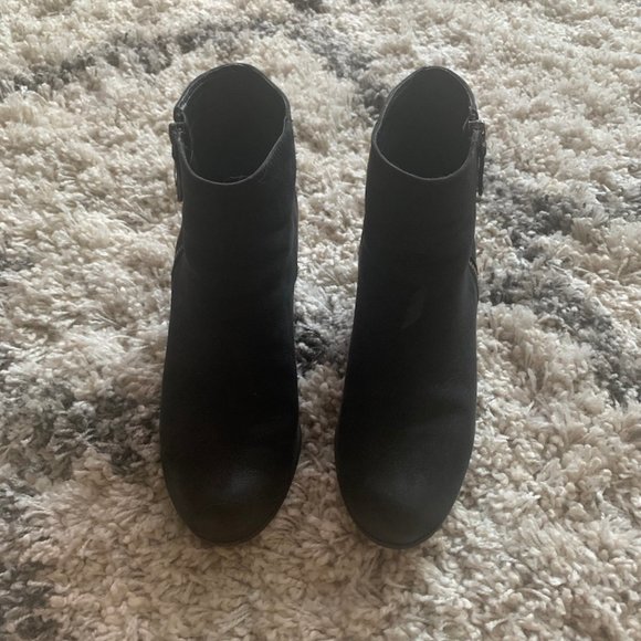 BP. 'Trolley' Bootie Black Leather - Picture 3 of 13